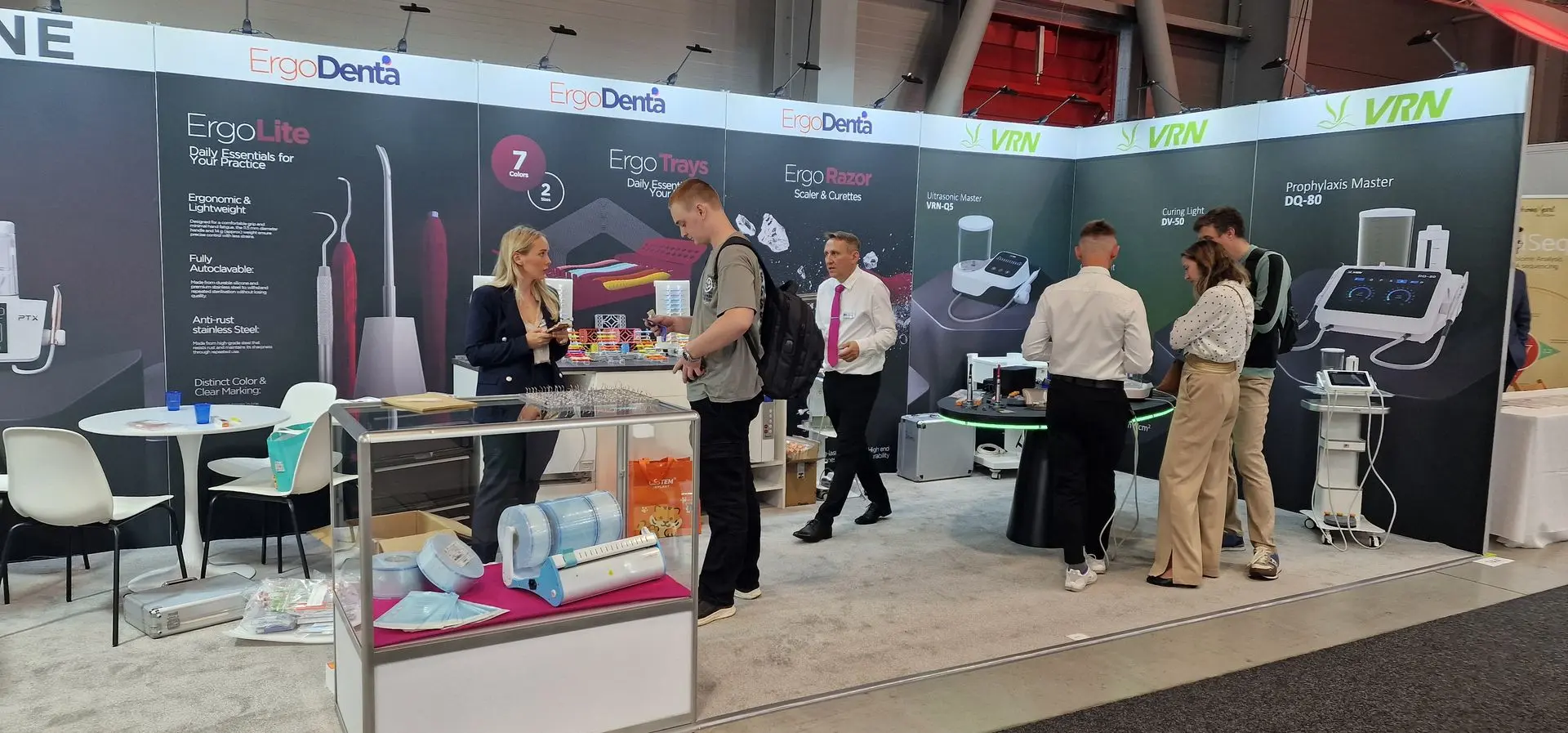 Pragodent 2025 dental expo Visitors discovering ErgoDenta’s precision instruments at 3H-Dent’s stand.